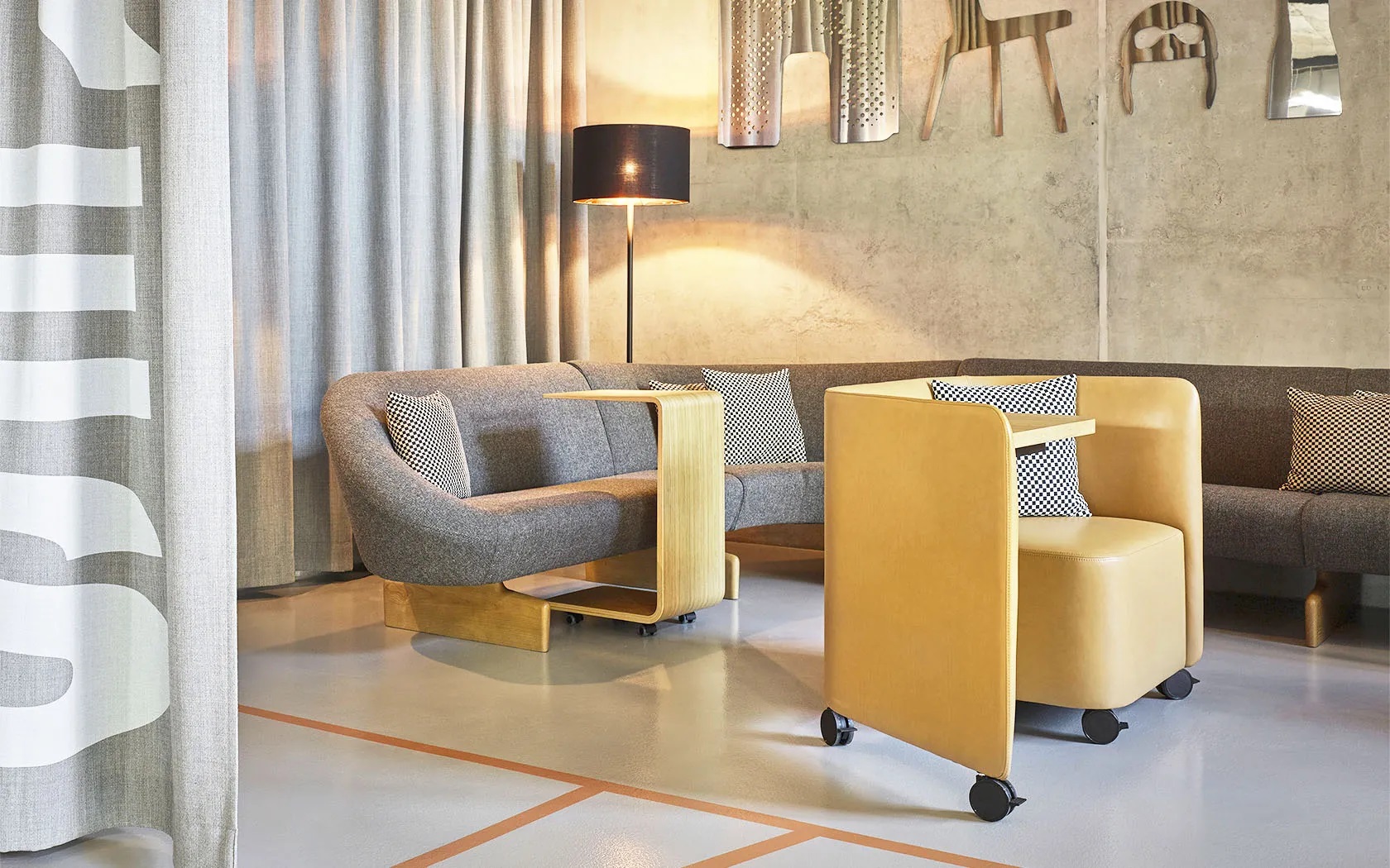In Out Office BU2266 Panel Lounge chaise avec bureau Andreu World