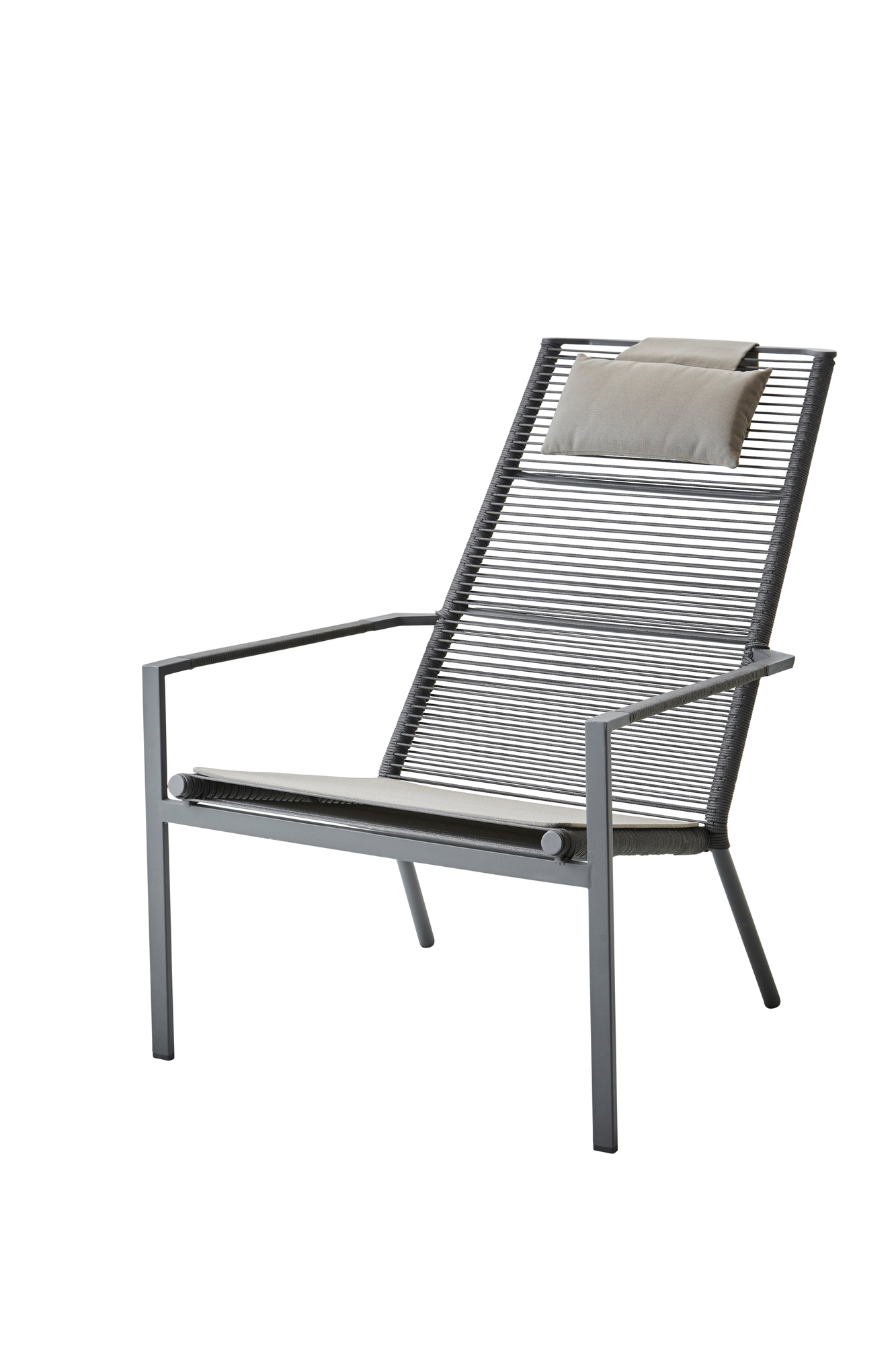 Edge Outdoor Highback Chaise empilable Cane-Line