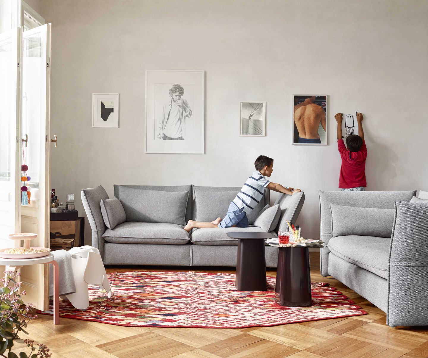 Metal Side Table Table d'appoint Grand Vitra