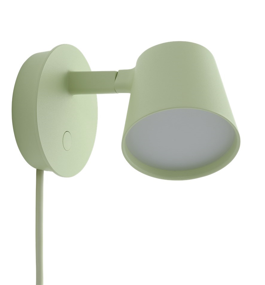Helle, grüne Tip Wall Lamp Wandleuchte von Muuto, moderne Innenbeleuchtung für Schlafzimmer und Wohnzimmer.