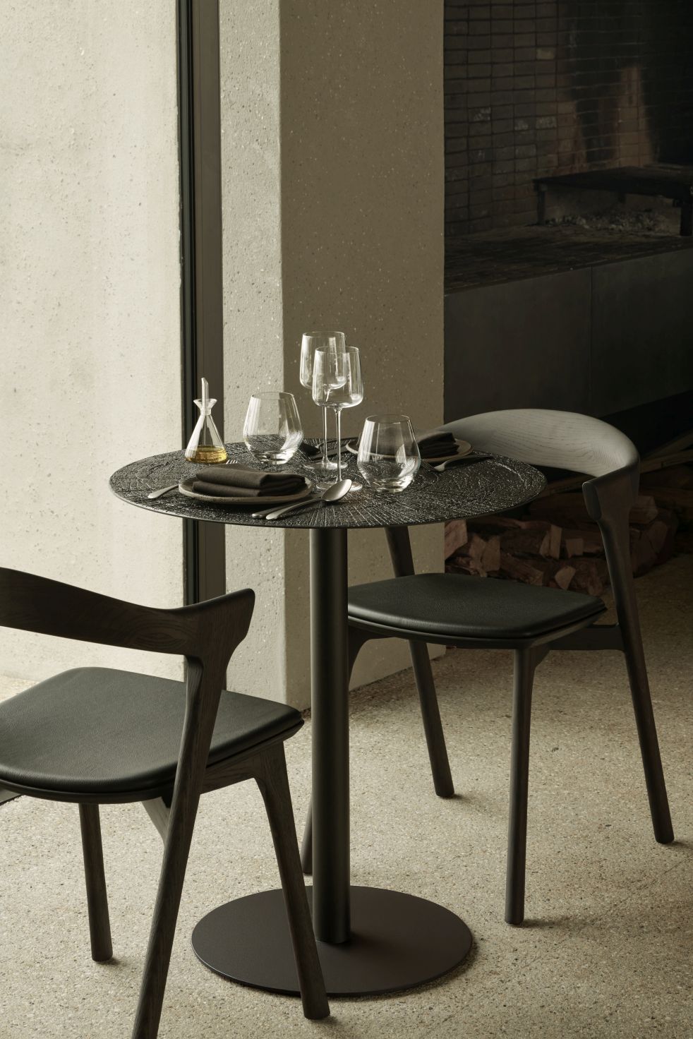 Blend Table Ø70cm Off White - Dark Bronze Ethnicraft