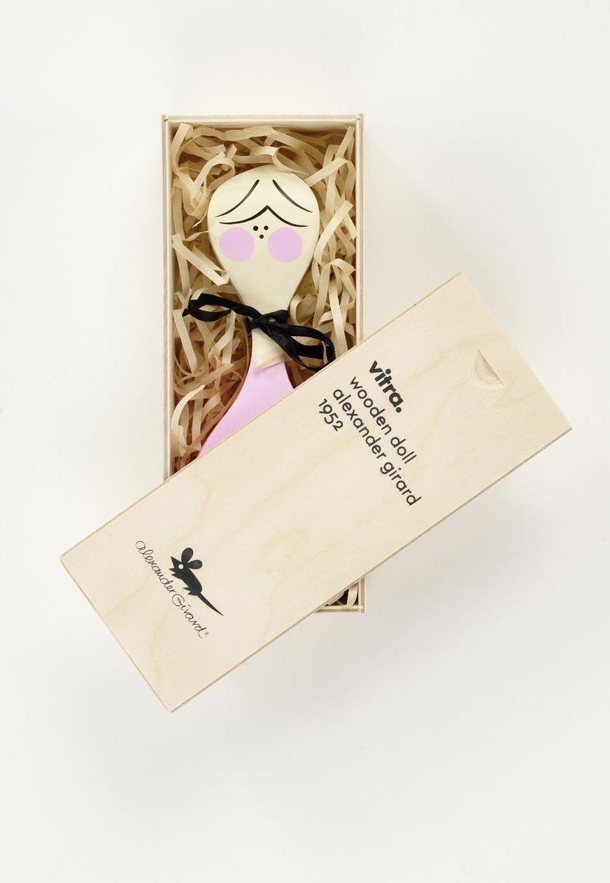 Wooden Dolls Bois figure Vitra No 2