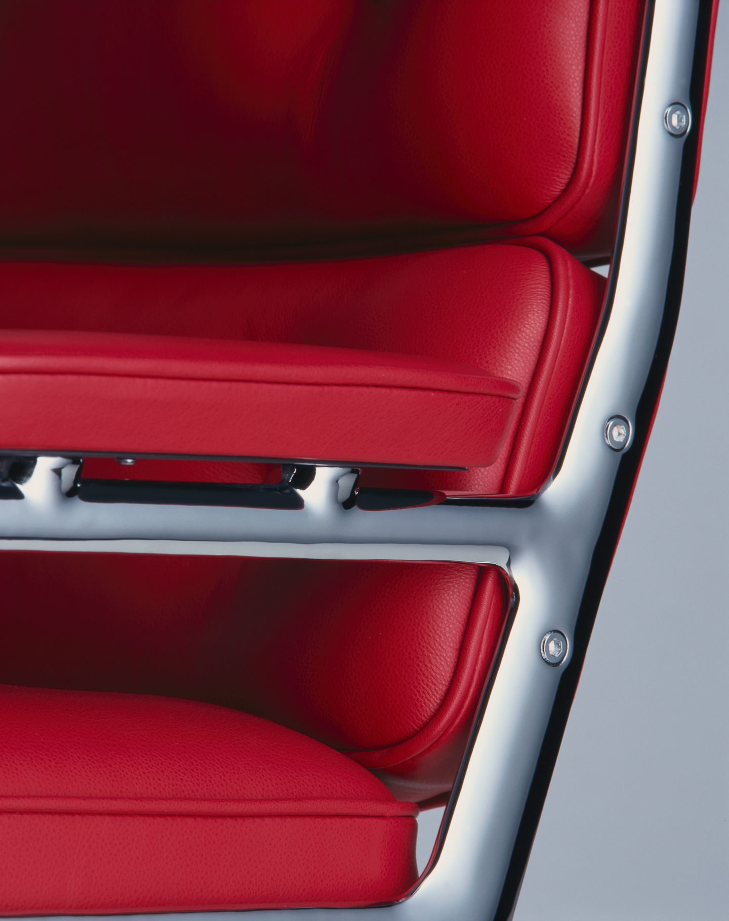 Lobby Chair ES105 / ES 105 Chaise Vitra
