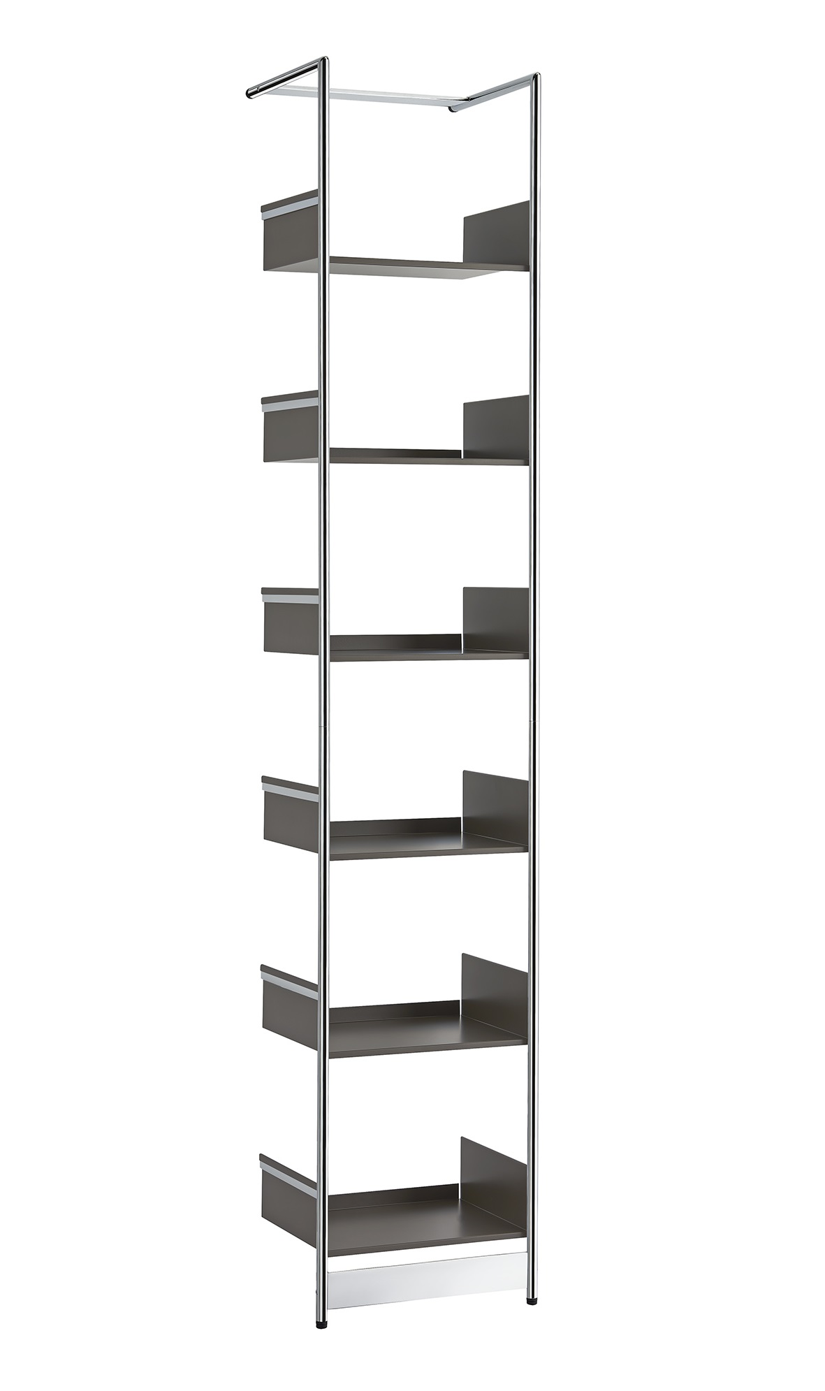 Pool 220 Anlehnregal von Mox, ein schlankes, modernes Regal mit sieben braunen Ablageflächen und Chromgestell.