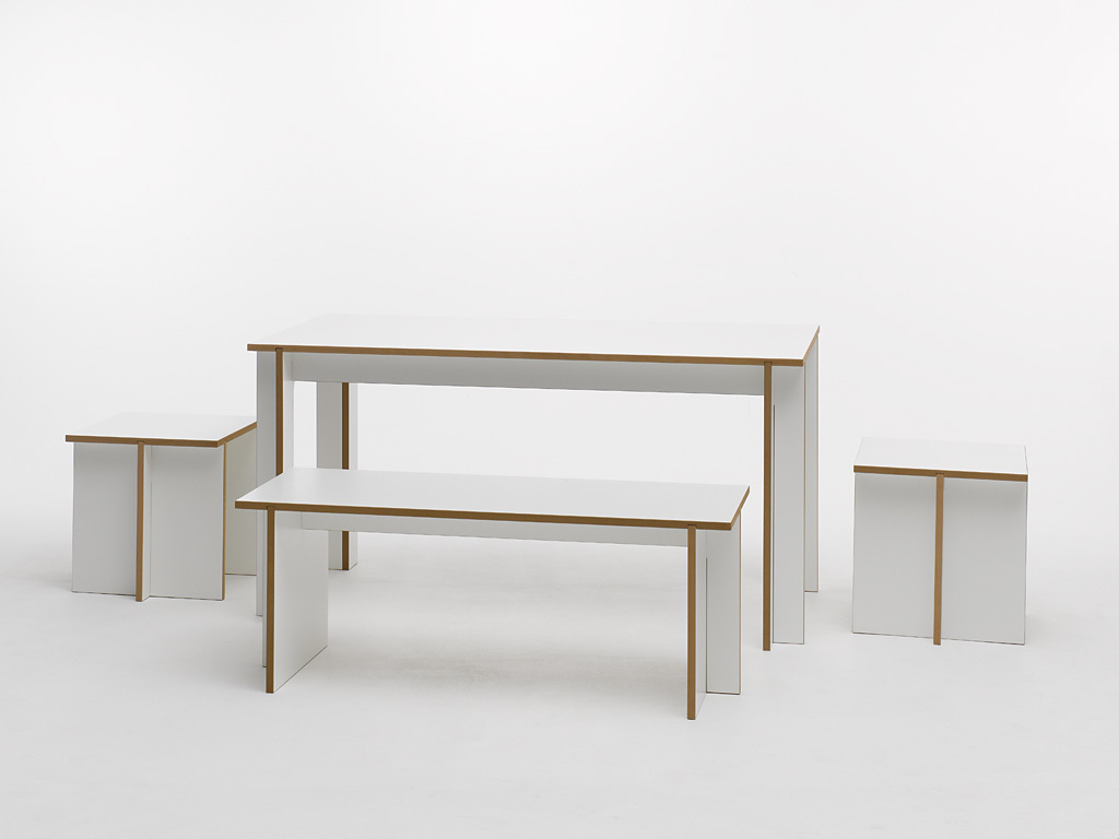 Tischgruppe table grande Tojo