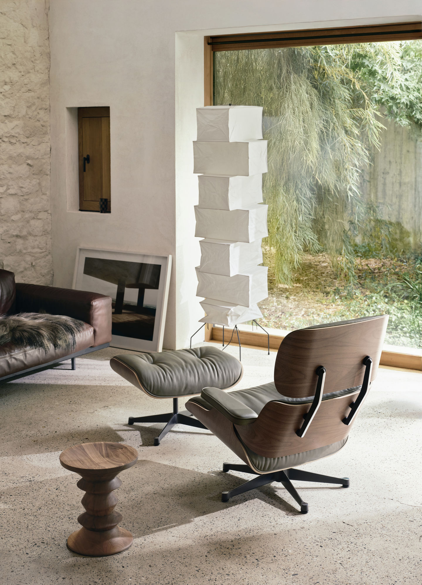 Eames Lounge Chair & Ottoman Fauteuil COMPOSITION PRÉFÉRENTE en cuir Premium Vitra Cerisier naturel
