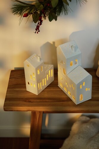 Maison lumineuse Maison empilée des arcs Räder