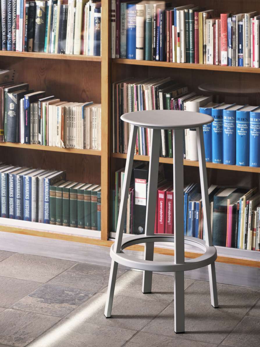 Revolver Bar Stool Tabouret de bar High Hay Revolver Bar Stool Tabouret de bar High Hay