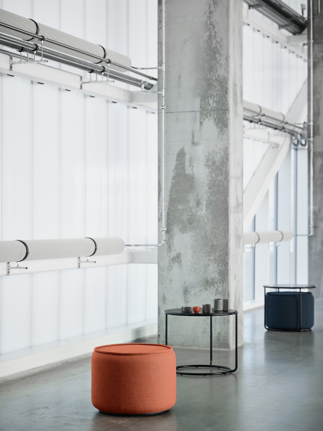 TOM Tabouret et table d'appoint Softline 