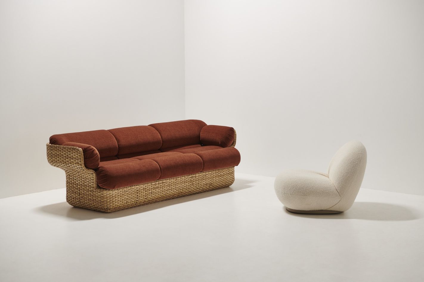 Pacha Lounge Chair Fauteuil Gubi
