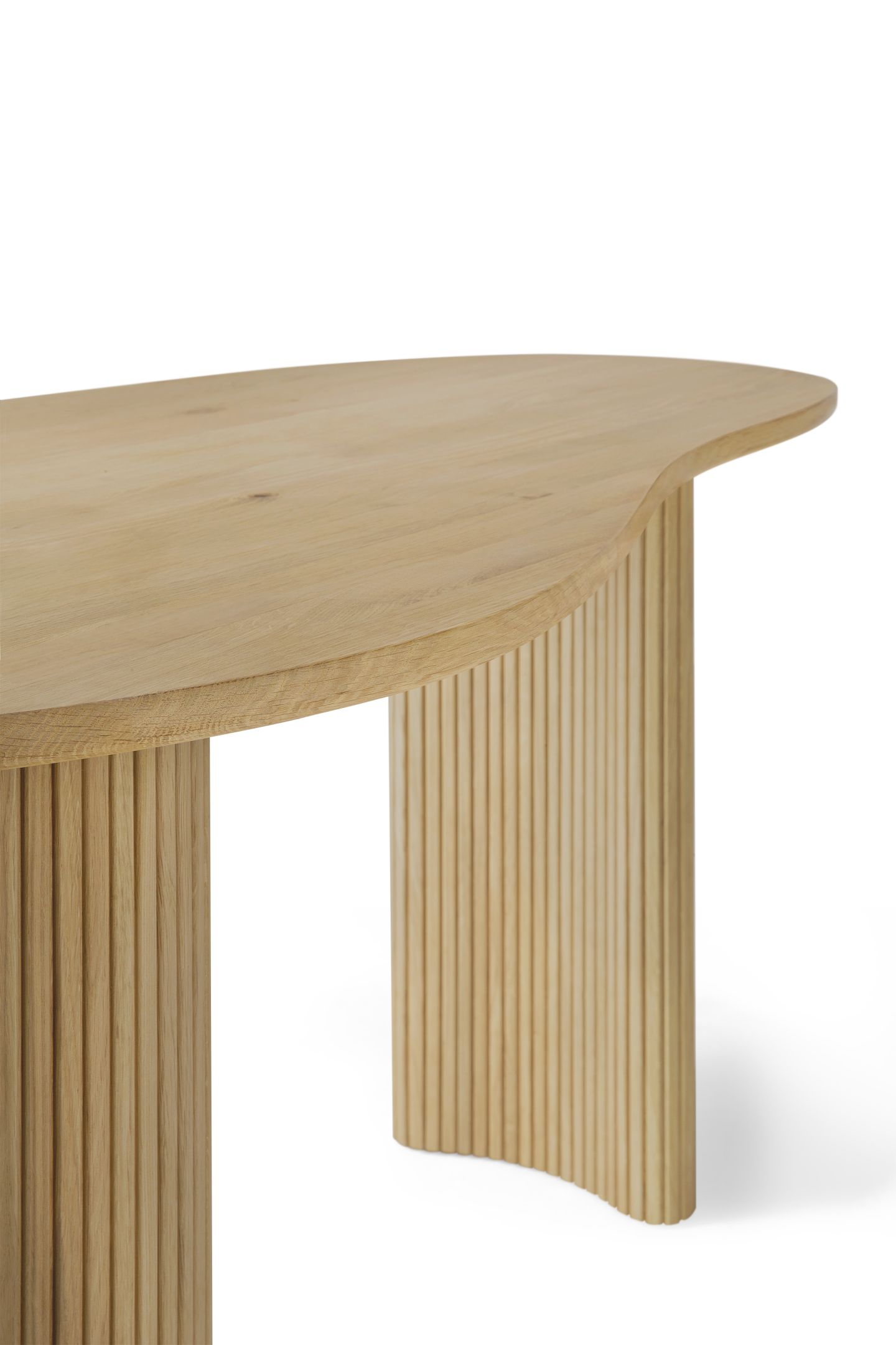 Bureau Boomerang - chêne verni Ethnicraft