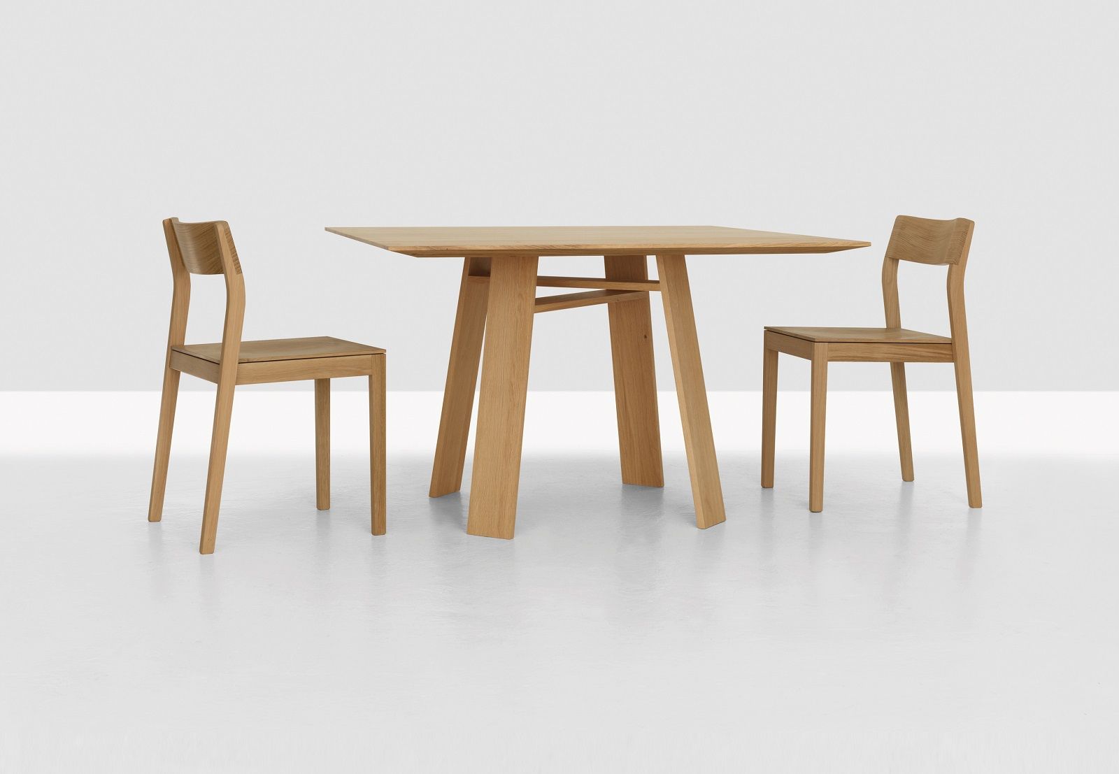 BONDT Table carrée période 