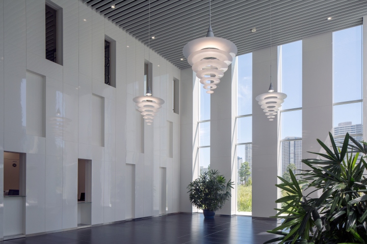 Enigma 425/545 Pendent light Louis Poulsen