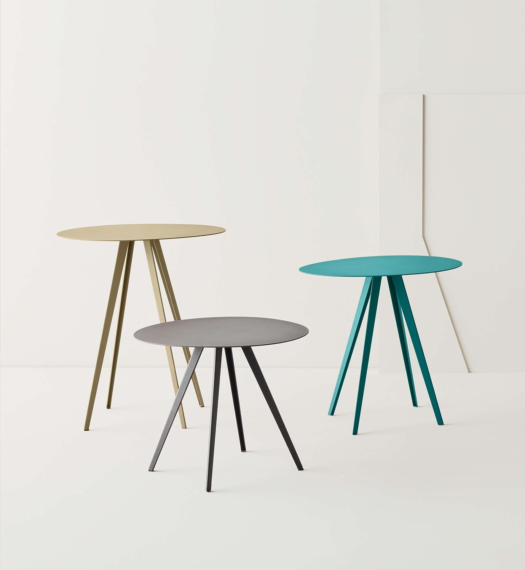 Agorà Table d'appoint grande Segis bleu clair