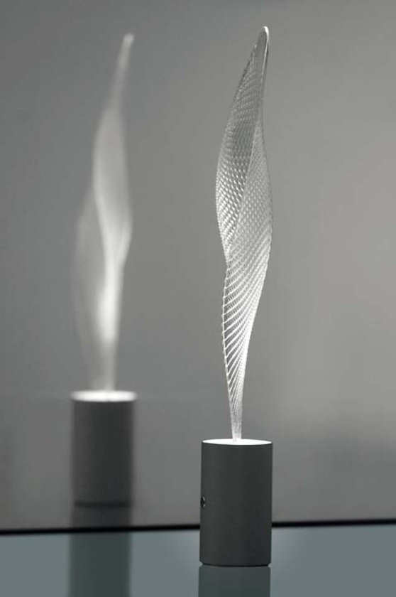 Cosmic Leaf Terra Lampadaire Artemide