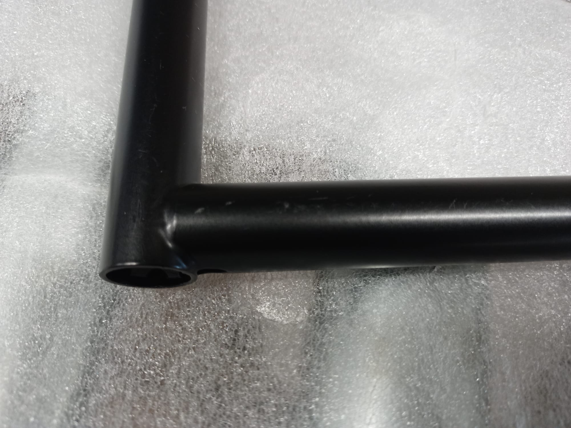 Cadre de table Eiermann 3, couleur NOIR, 58 x 29 cm, Richard Lampert OBJECTS IMPARFAITS