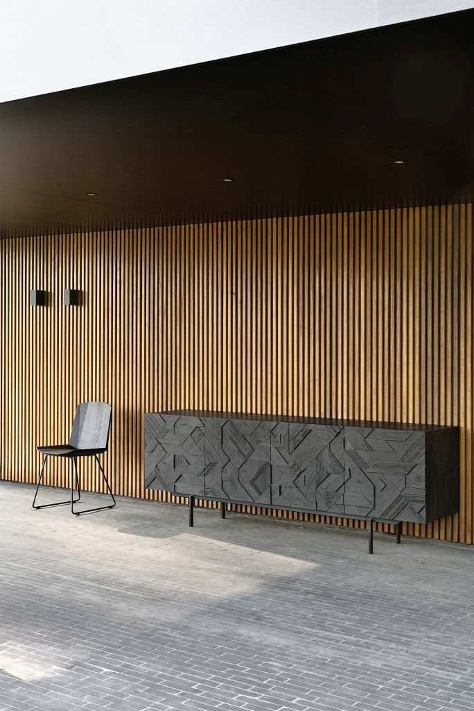 Graphic Buffet en teck noir Ethnicraft