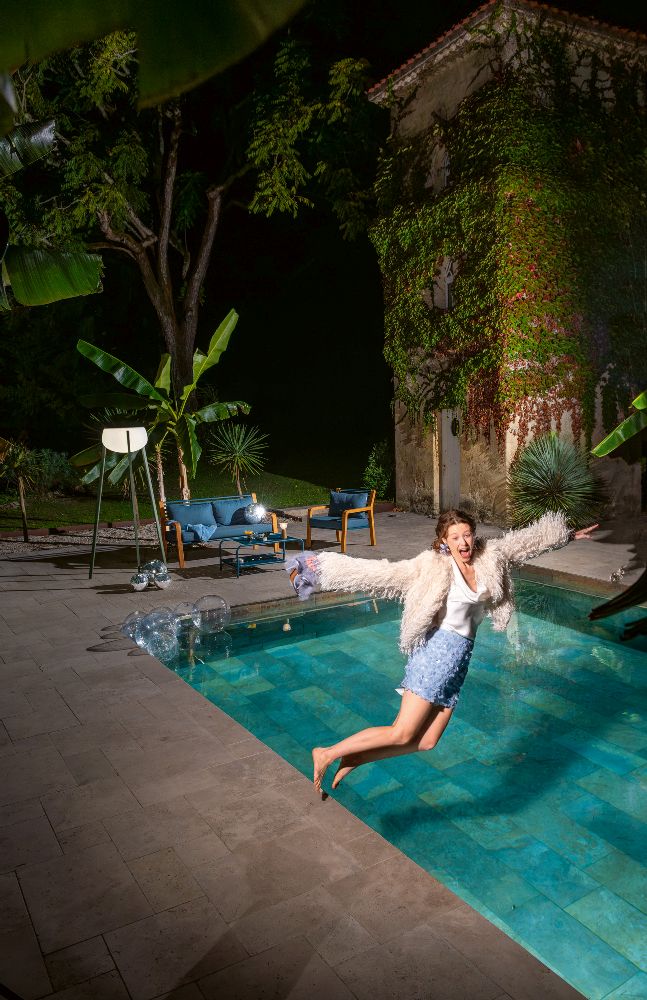 Yunos Solar LED Lampadaire d'extérieur Fermob