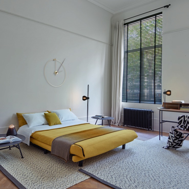 Multy First Canapé-lit 3 places avec coussin compensé ligne roset