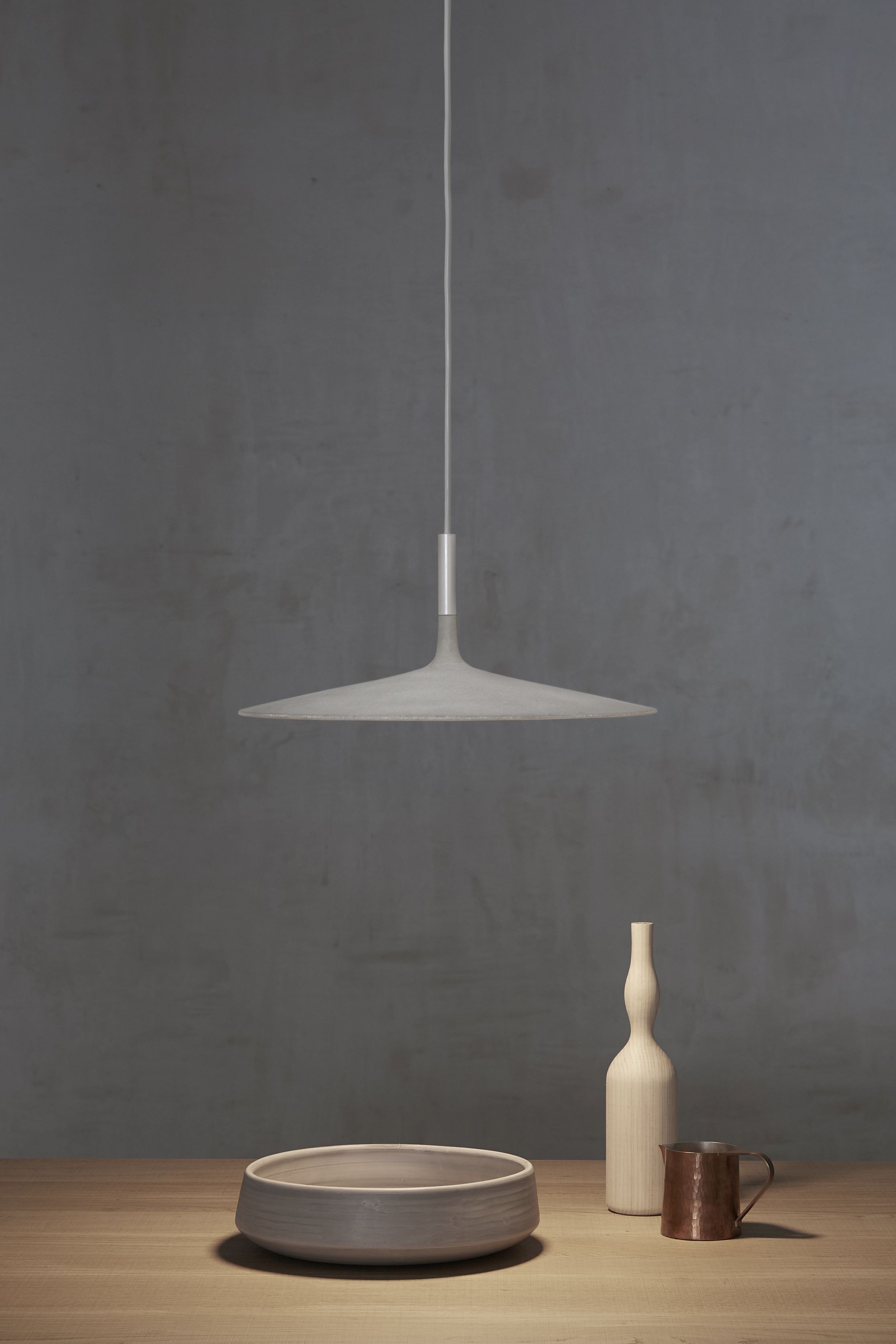 Aplomb Large LED Lampe de suspendue Foscarini Blanc