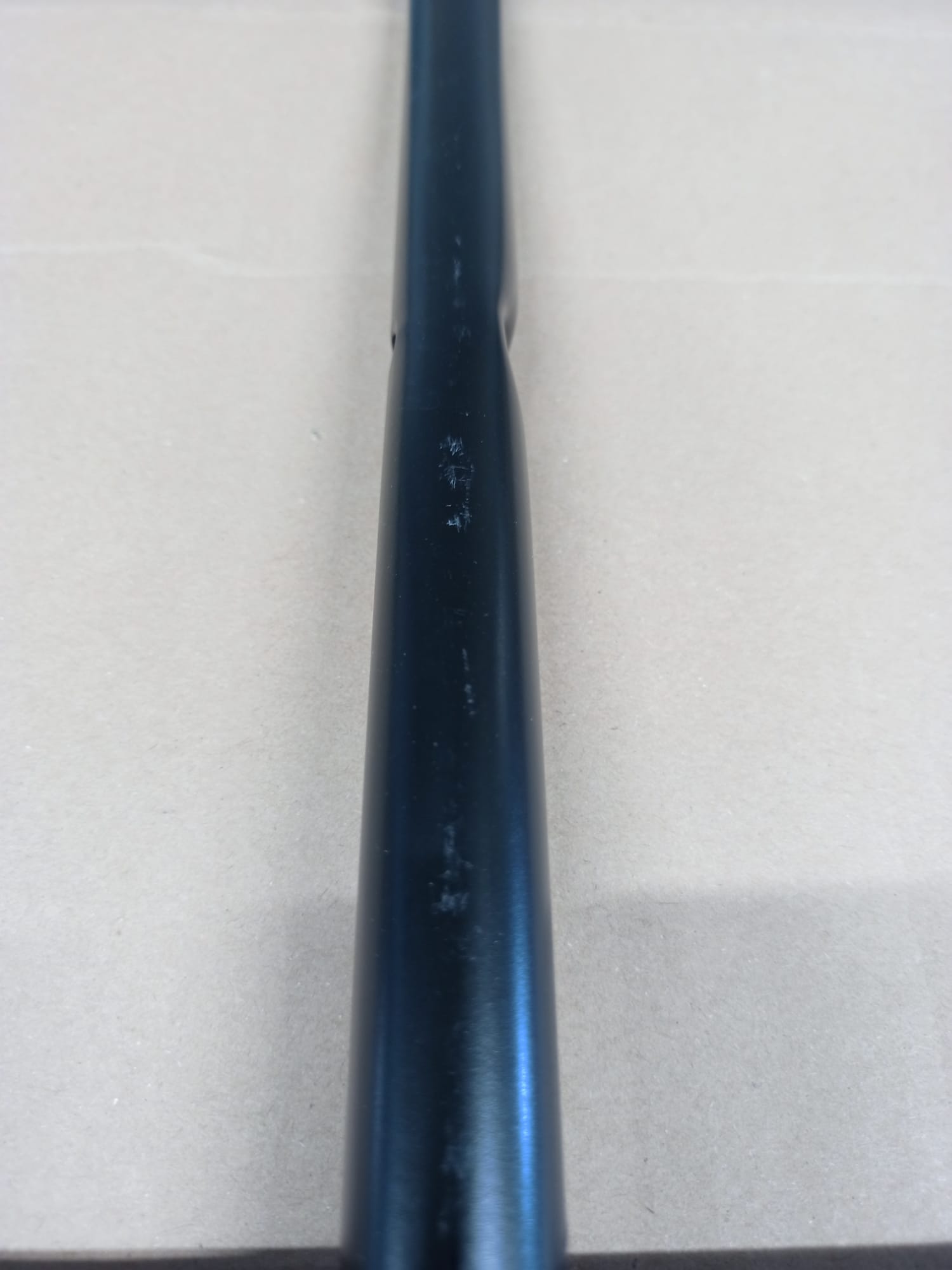 Cadre de table Eiermann 3, couleur NOIR, 58 x 29 cm, Richard Lampert OBJECTS IMPARFAITS