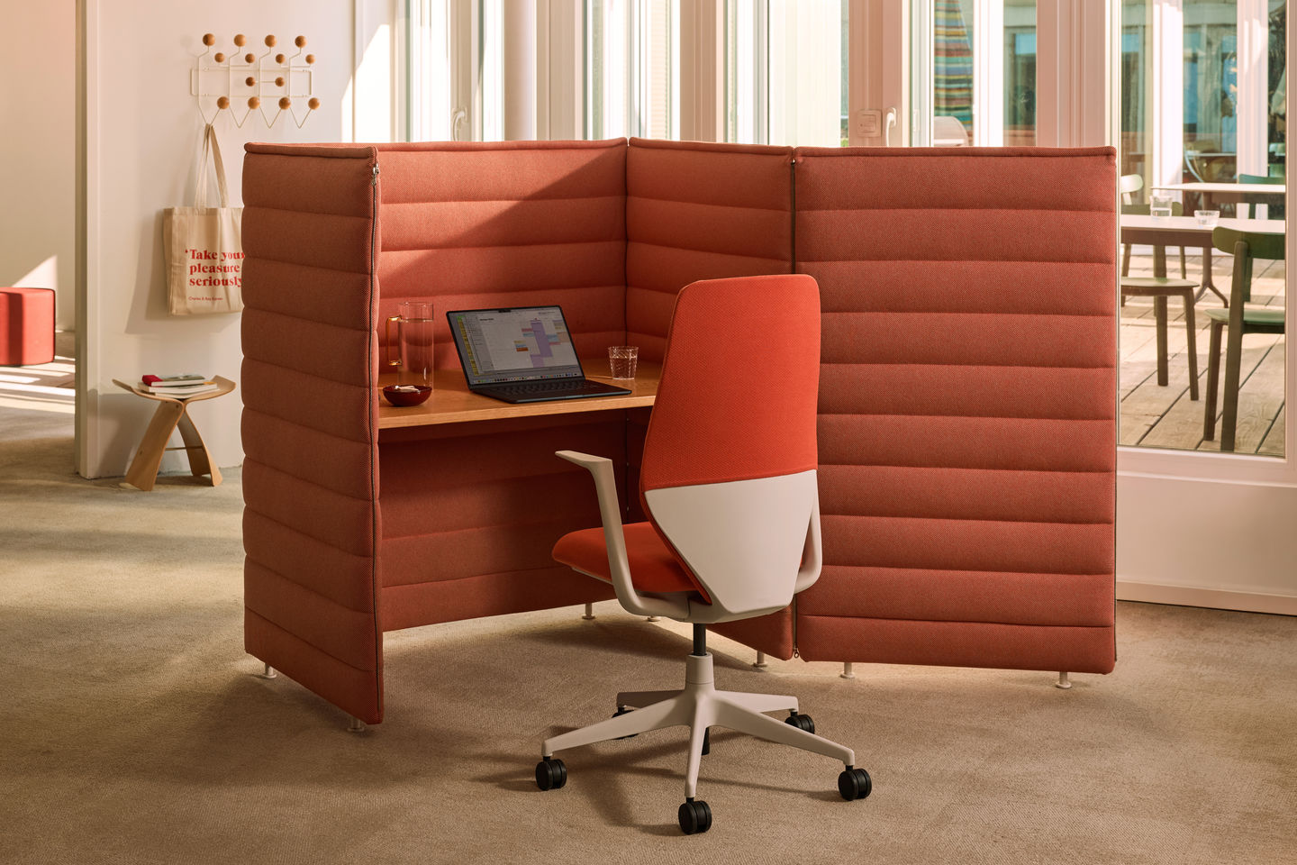Fauteuil de bureau pivotant ACX Softknit Vitra