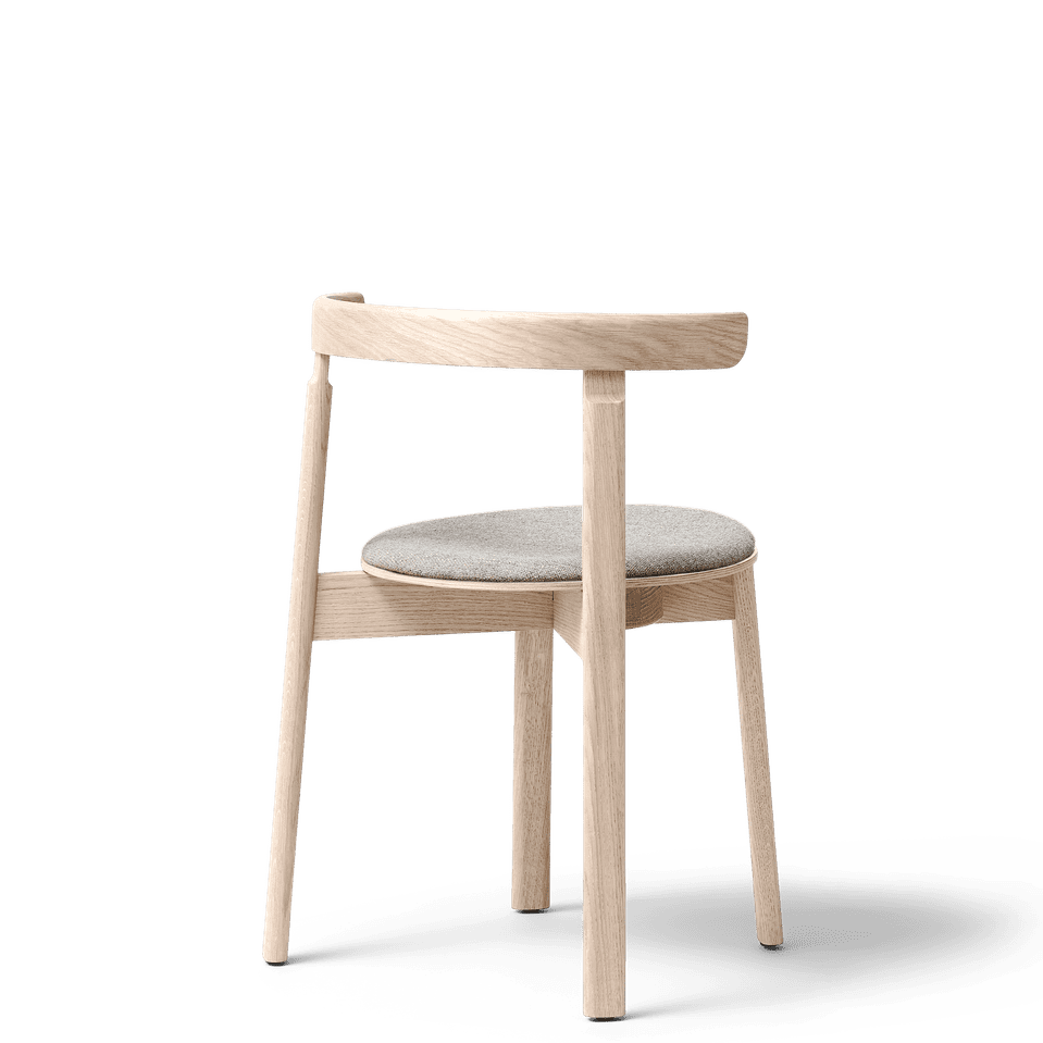 Chaise Lunar chêne avec coussin d'assise Form & Refine