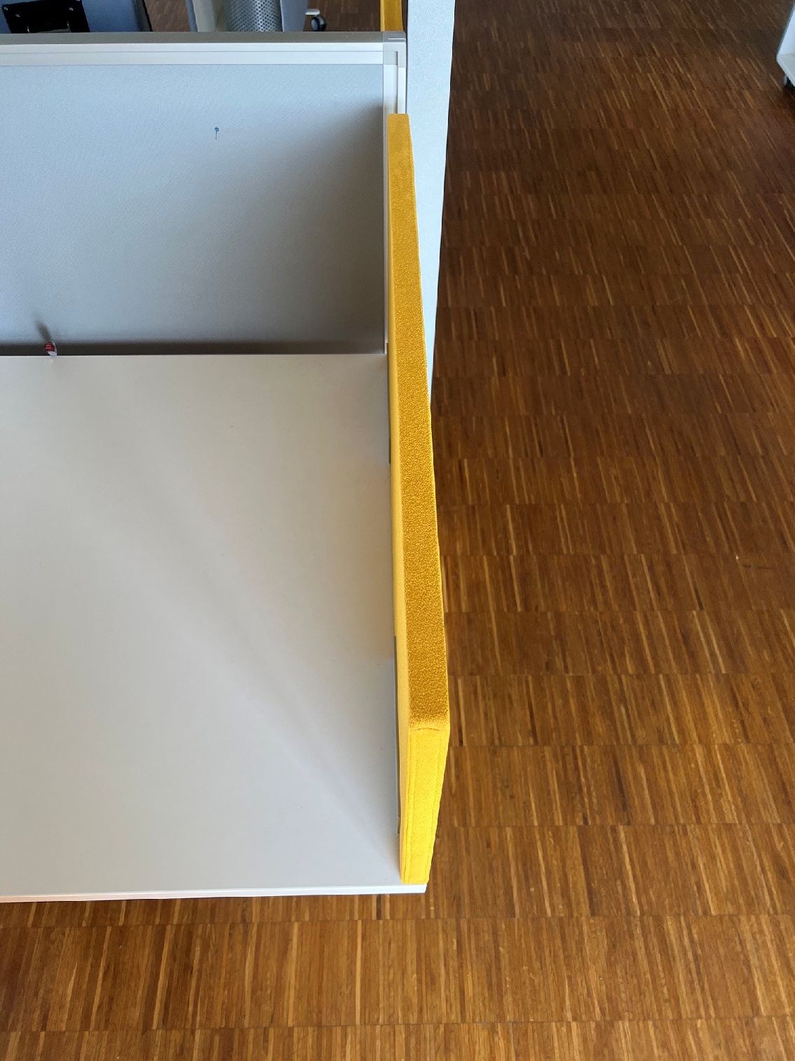 Cloisons de table acoustiques multipanels Palmberg SHOWROOM / MOBILIER FUMEUR (4 disponibles)