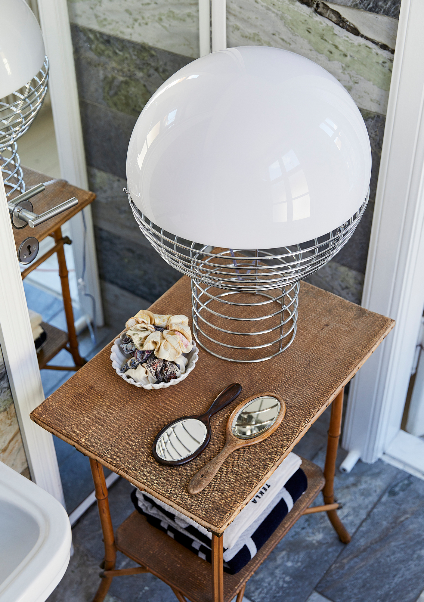 Wire Large lampe de table Verpan