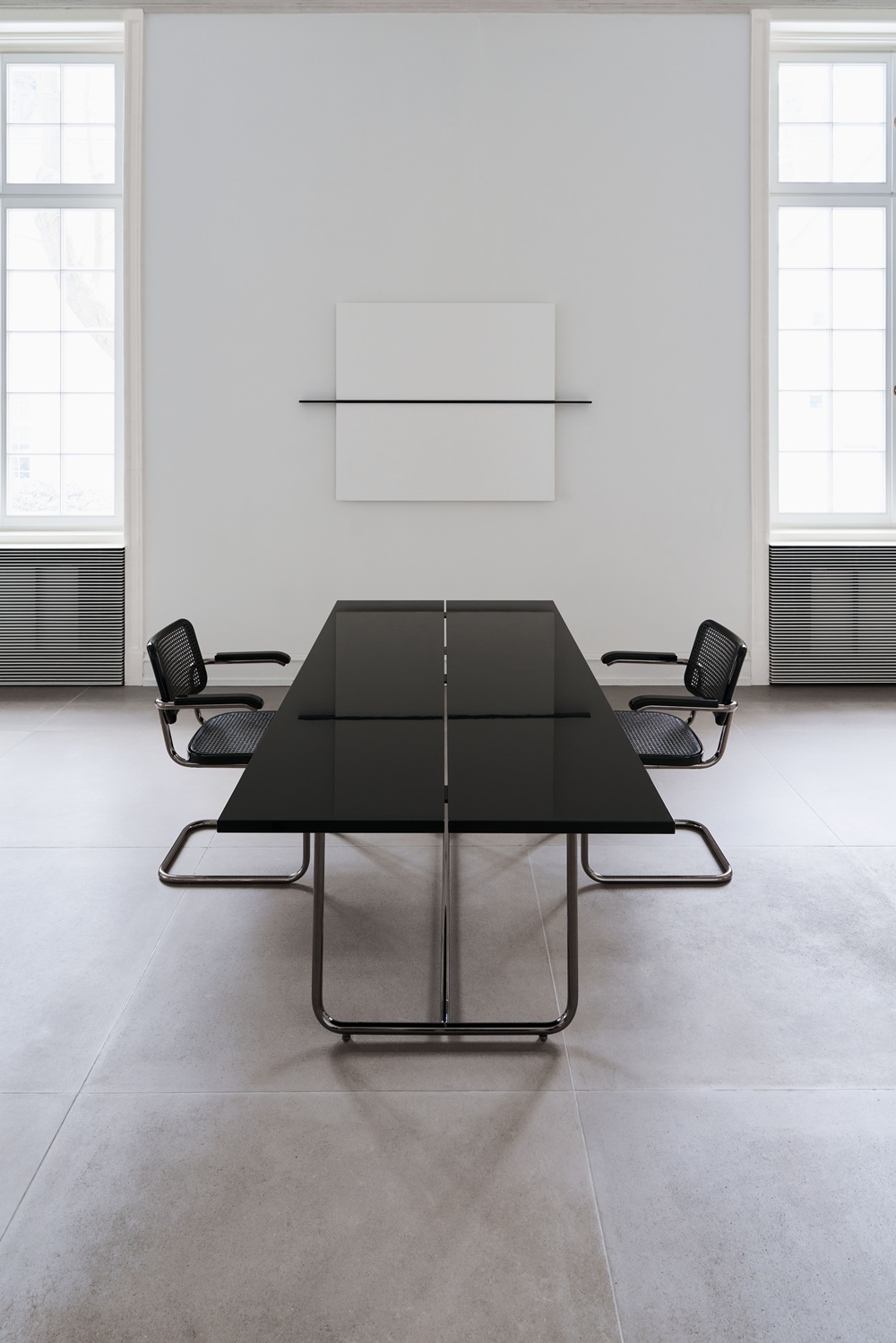 JS. Thonet by Jil Sander  S 1070 / S1070 Table de réunion Thonet