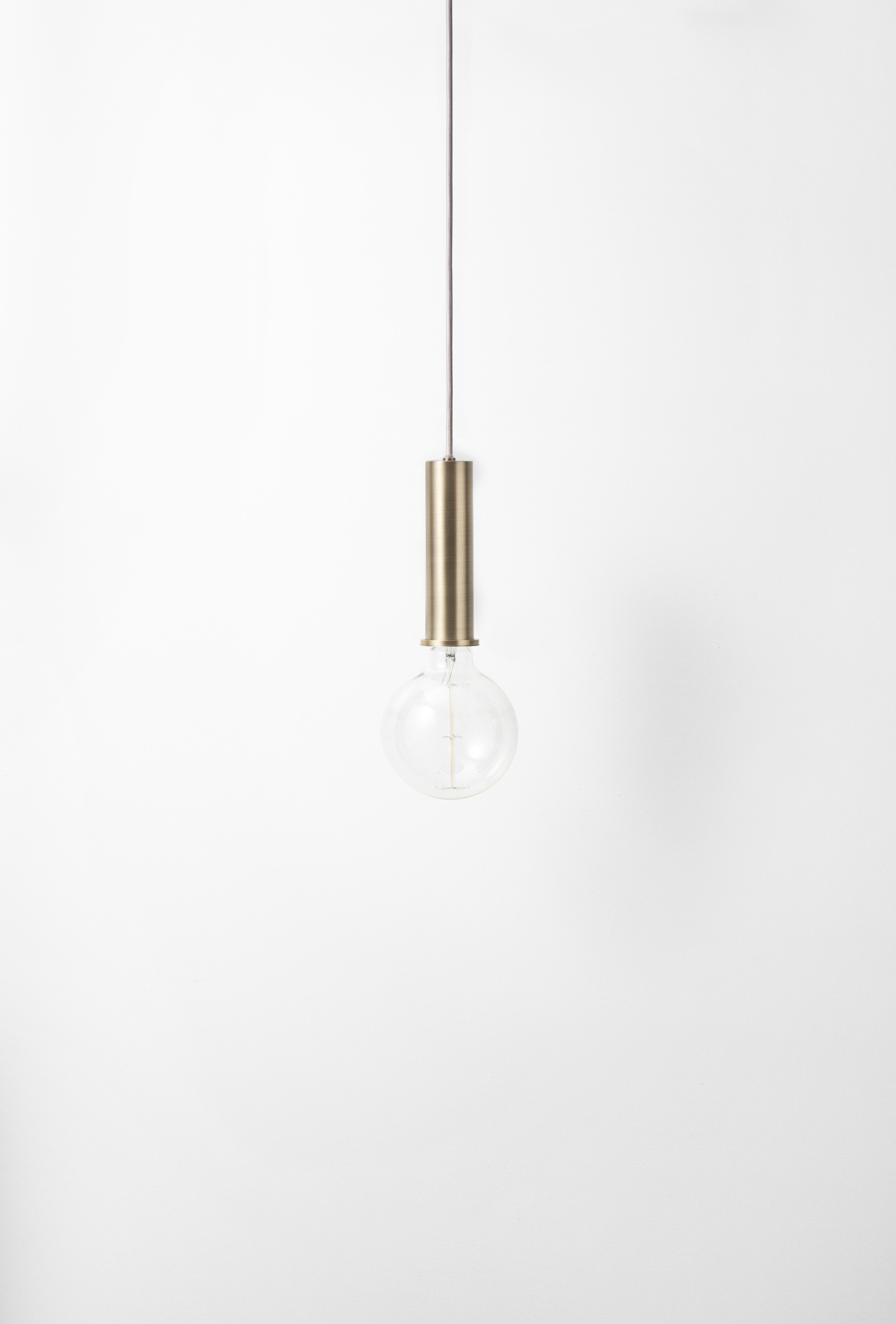 Collect Pendant high brass lampe de suspension haute laiton Ferm Living