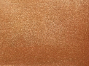 bronzefarben lackiert