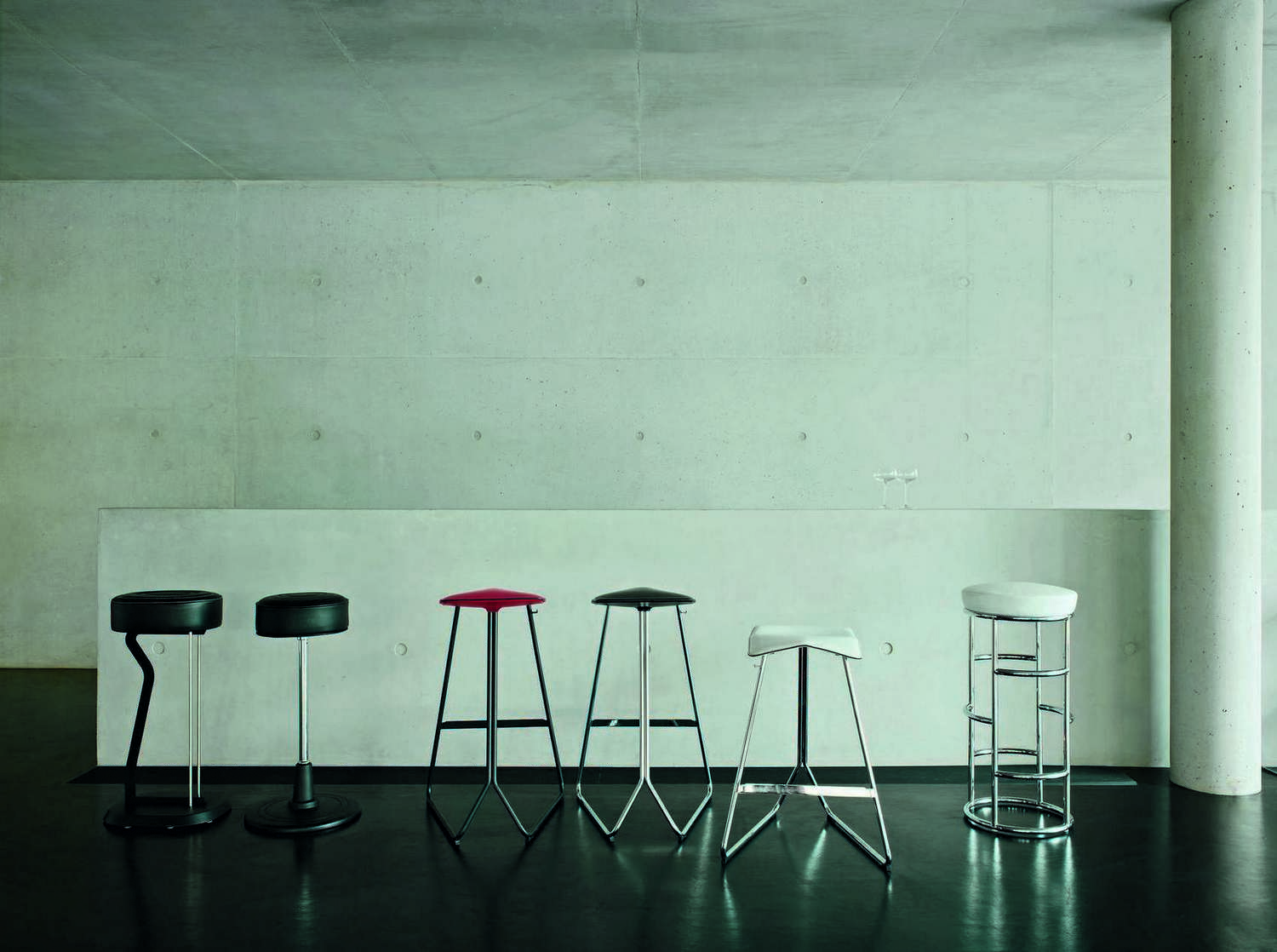 Satish Tabouret de bar ClassiCon