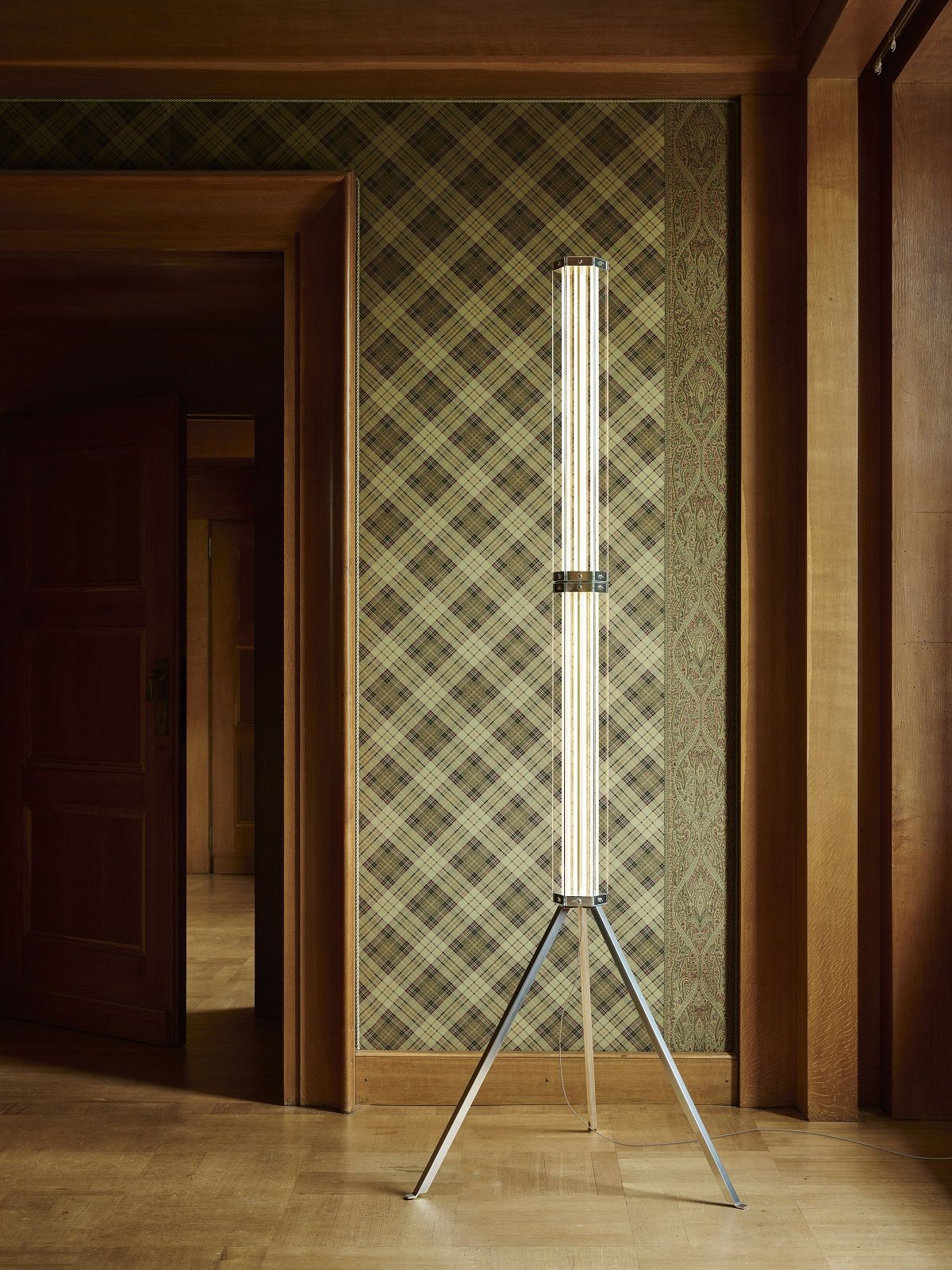 Superwire F Lampadaire Flos