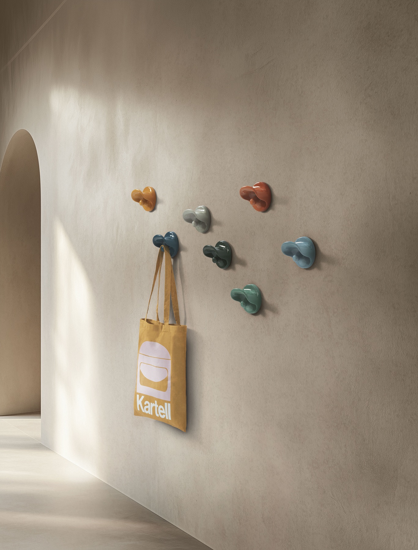 Wall Clothes Hook Crochet à vêtements Kartell