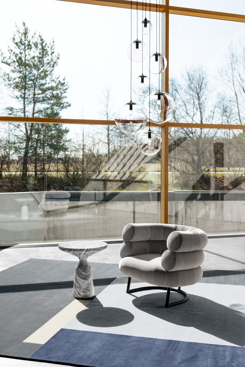 Bell Table d'appoint en marbre Grigio Nuvolato ClassiCon