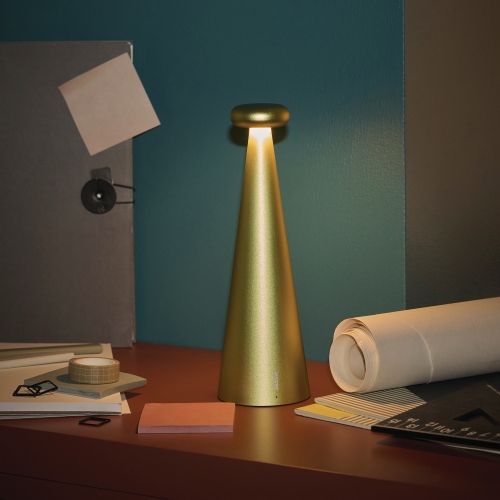 AST02 Bedin lampe de table Alessi AST02 Bedin lampe de table Alessi