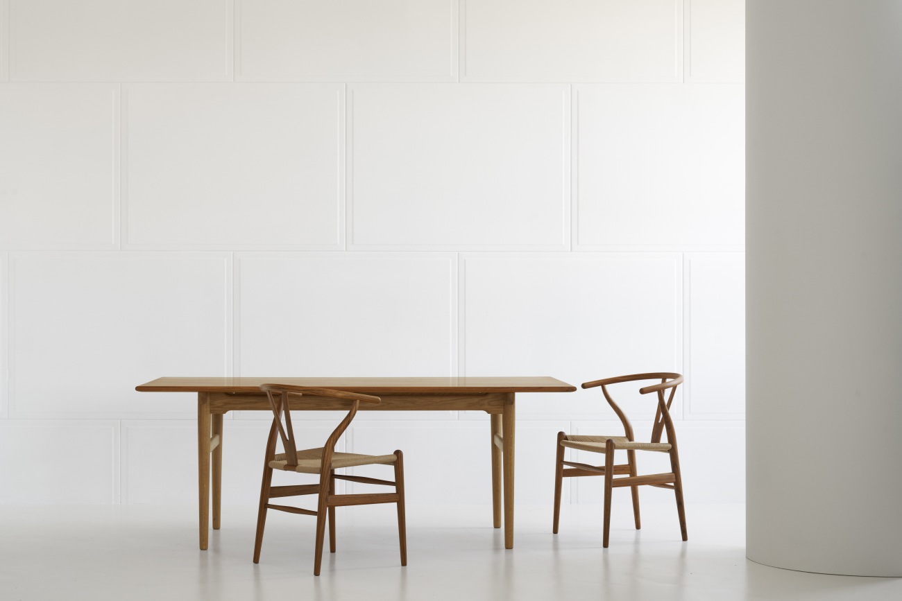CH24 Wishbone Chair / Chaise Y-Chair Teck Carl Hansen & Søn 