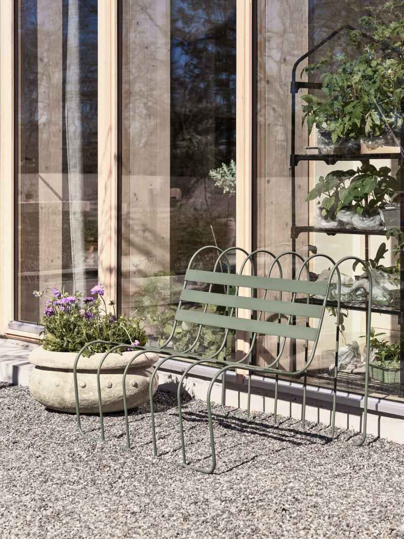Canapé Gardener's Sofa Outdoor Design House Stockholm Canapé Gardener's Sofa Outdoor Design House Stockholm