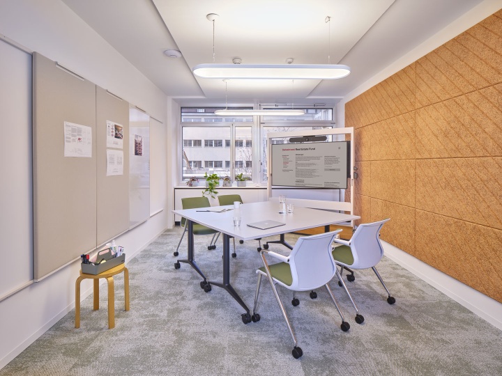 MedaMorph Folding Table Table pliante / de travail Vitra