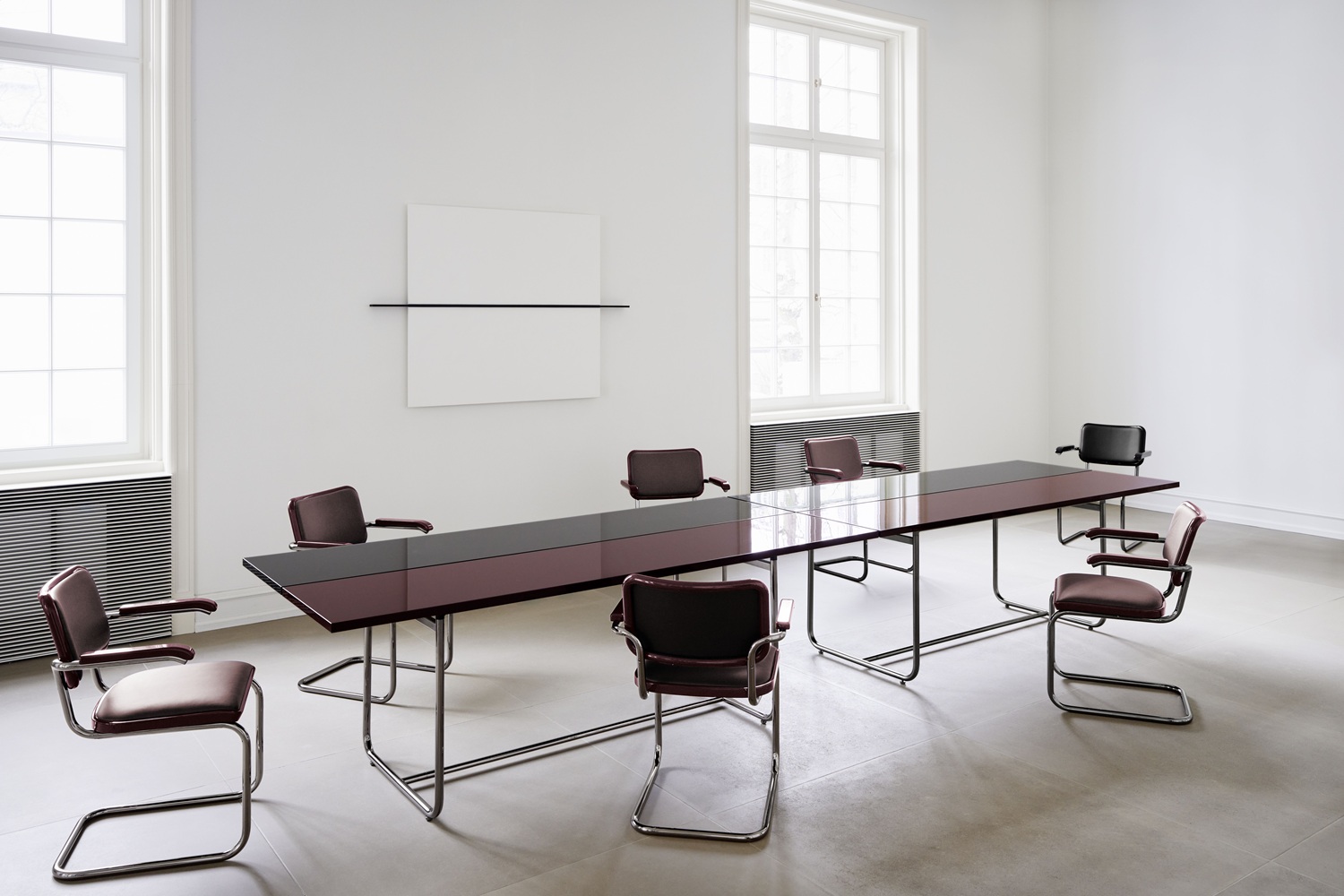 JS. Thonet by Jil Sander  S 1070 / S1070 Table de réunion Thonet