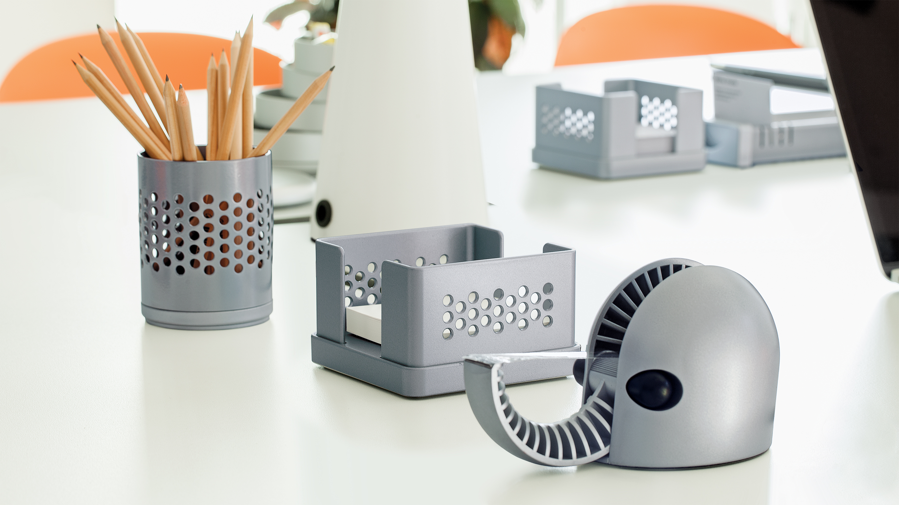 Hannibal Tape Dispenser Dérouleur de ruban adhésif Rexite Hannibal Tape Dispenser Dérouleur de ruban adhésif Rexite