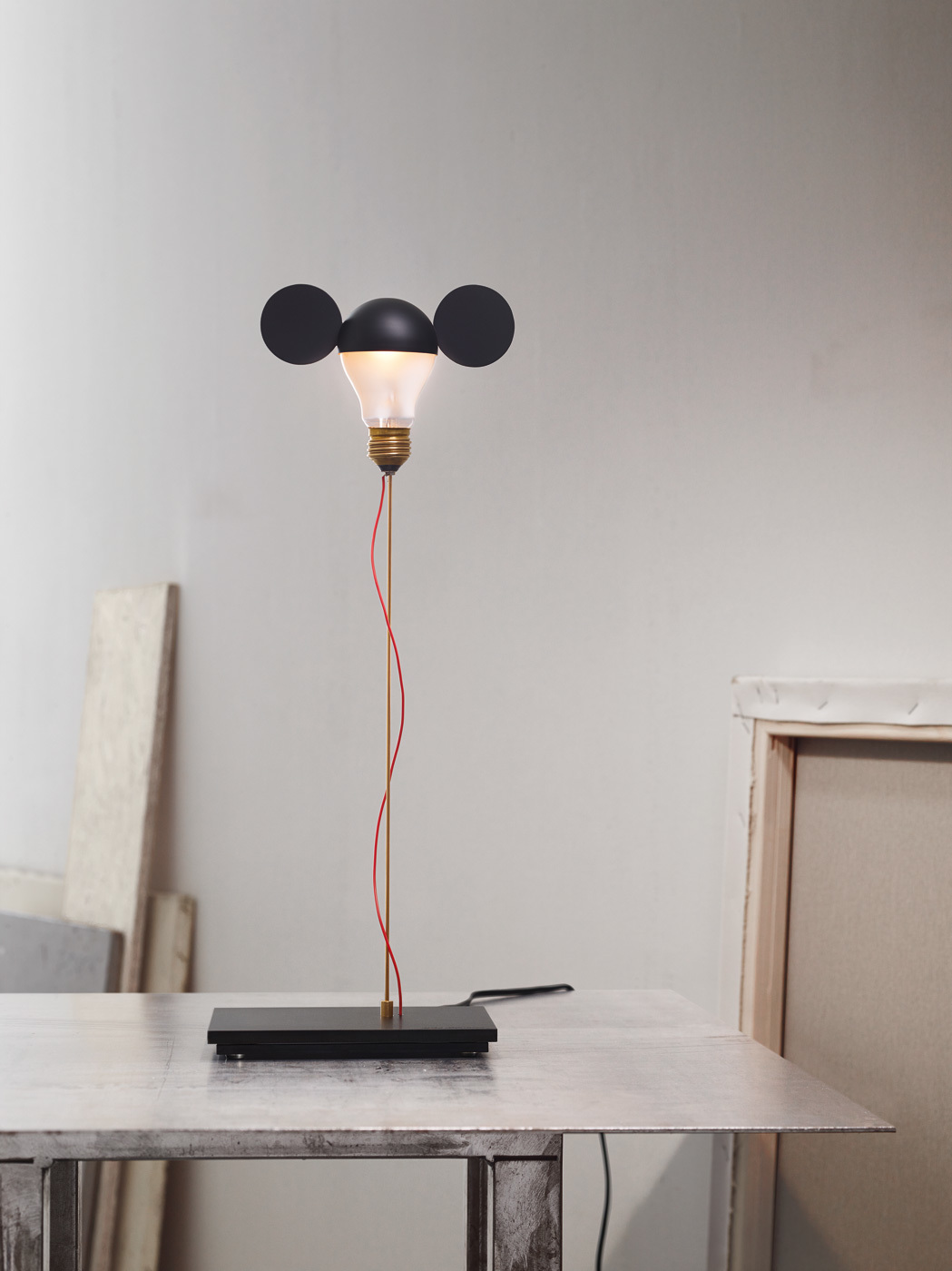 I Ricchi Poveri - Toto lampe de table rouge Ingo Maurer