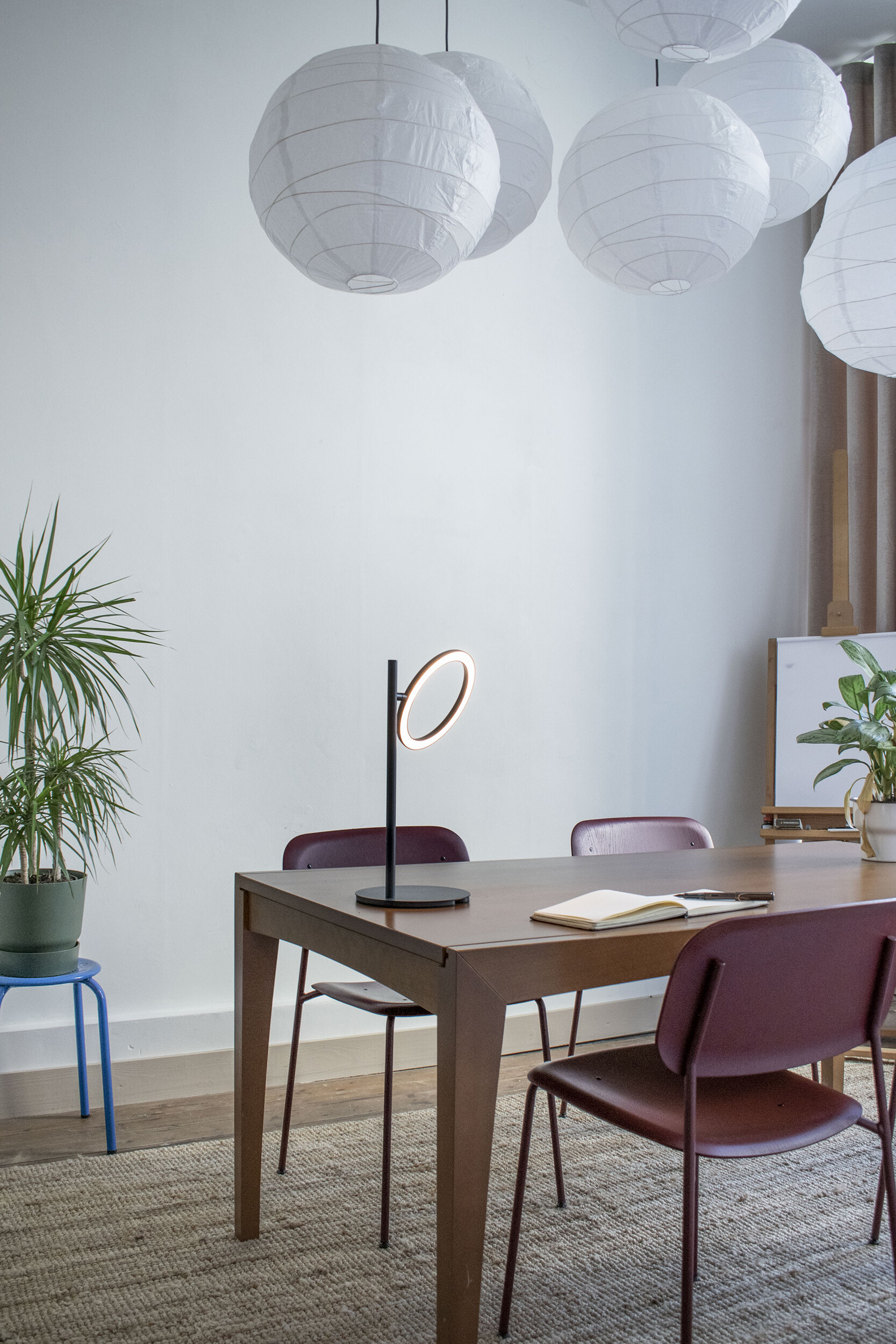 Echo Small Table Lampe de table Japth