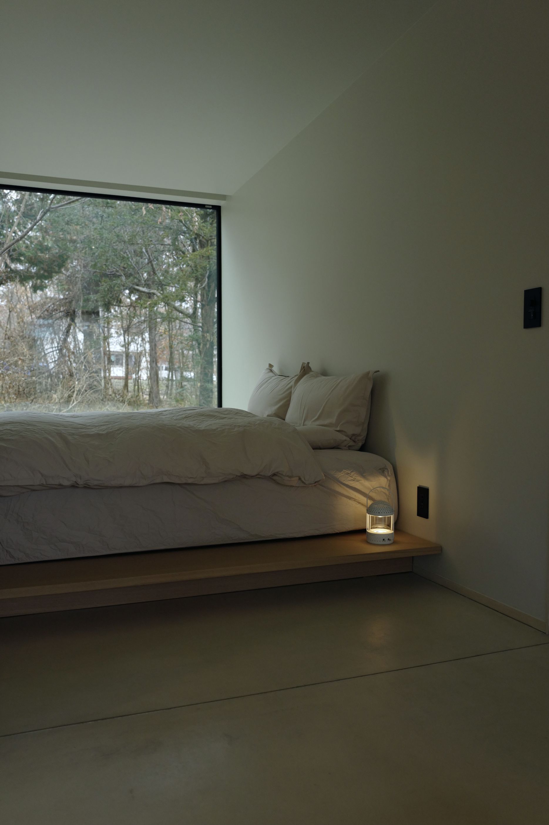 Haut-parleur léger Transparent Haut-parleur léger Transparent