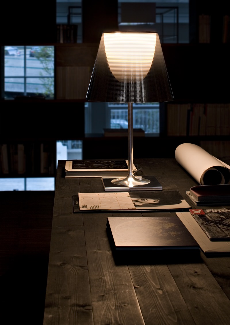 Ktribe T2 lampe de Table Flos