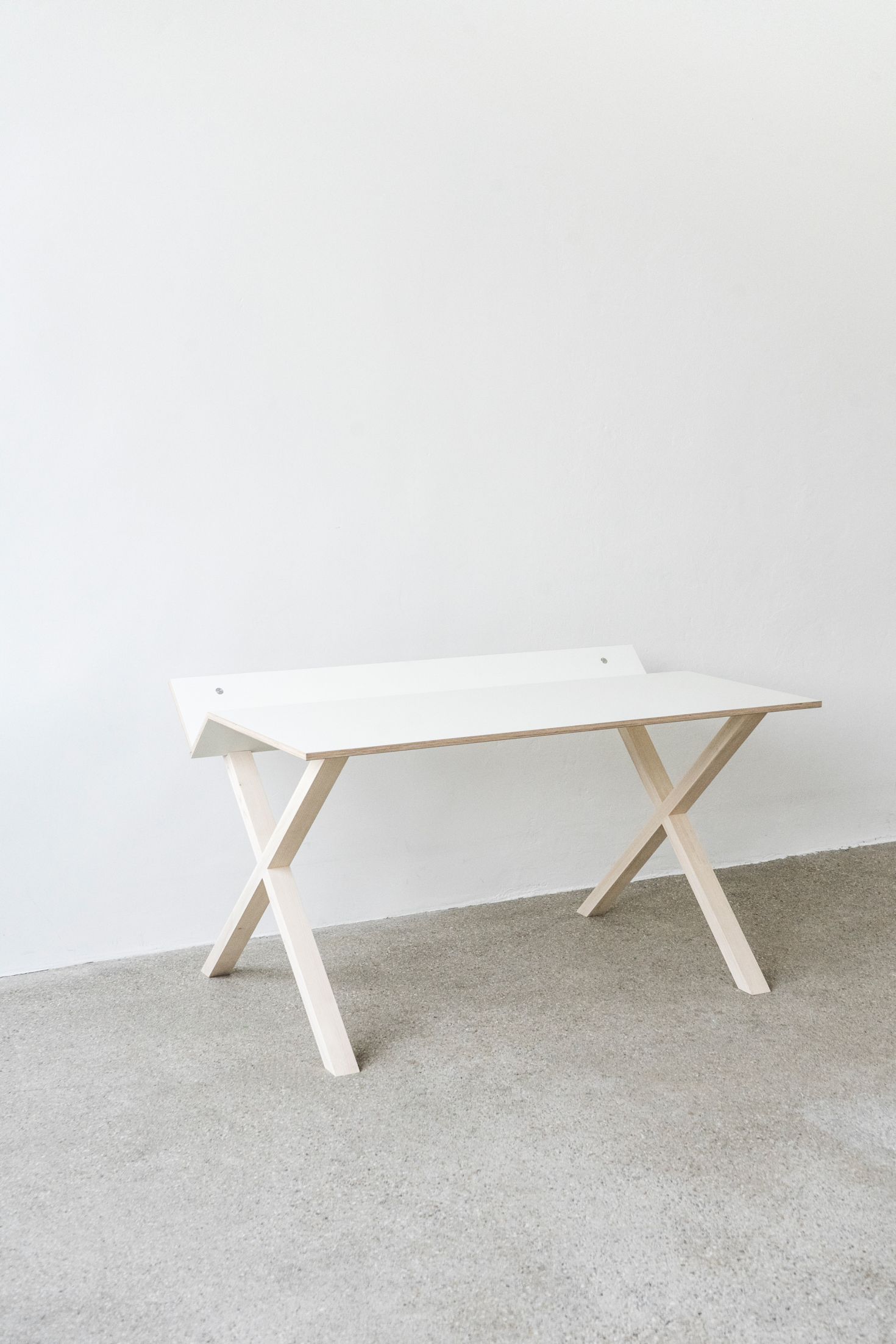 Kant bureau Nils Holger Moormann