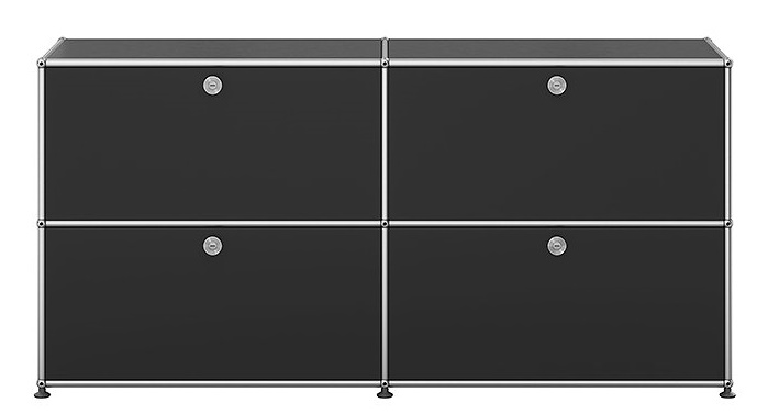 USM Haller Sideboard graphitschwarz mit vier Klappen, modernes Designmöbel für Wohnzimmer und Büro.