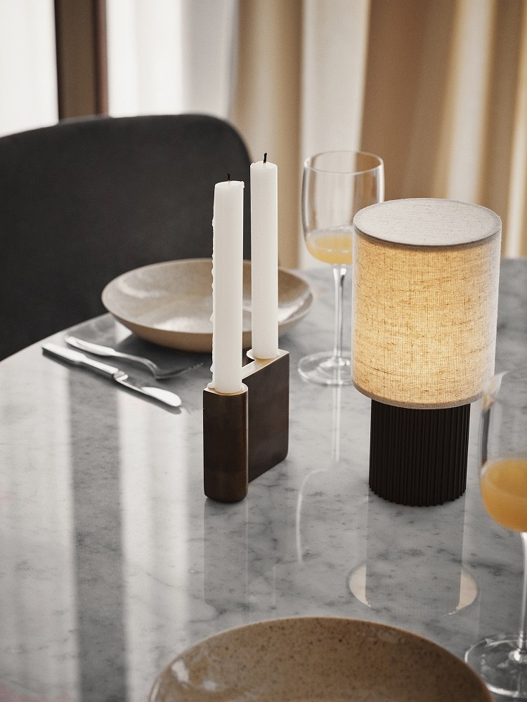 Manhattan SC52 Lampe portable à batterie / lampe de table avec USB AndTradition OFFRE SPECIALE