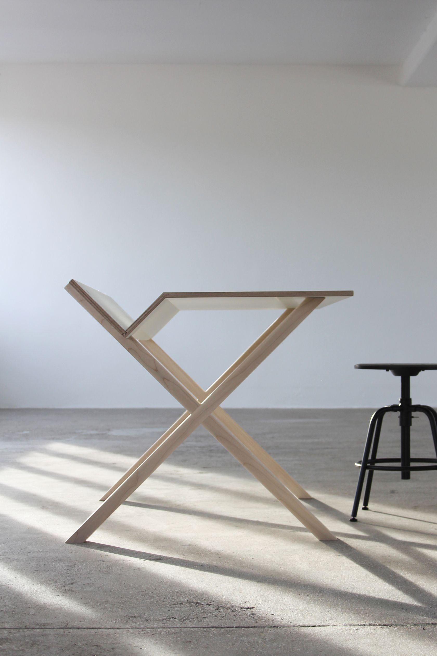 Kant bureau Nils Holger Moormann